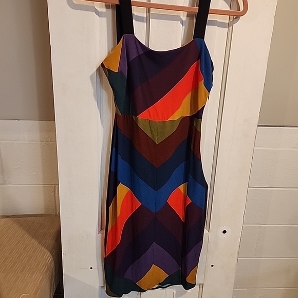 Multicolor Chevron Pattern Dress - Picture 3 of 11